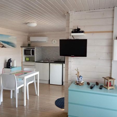 Camarsac Agreable Petit Chalet מראה חיצוני תמונה
